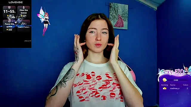 Snapshot of Luxuryalma chatting on 02-25-25, 07:20 Luxuryalma online show from 02-25-25, 07:20