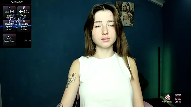 Snapshot of Luxuryalma chatting on 09-24-25, 06:39 Luxuryalma online show from 09-24-25, 06:39