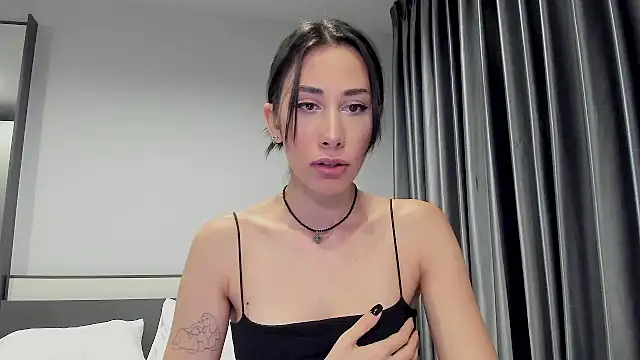 Sophiehii online show from 01-09-25, 12:41