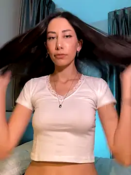 Sophiehii online show from 10-10-25, 01:21