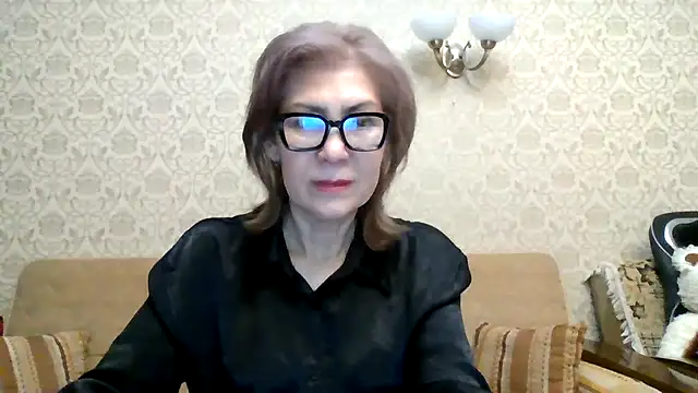 Elegant00Lady online show from 12-05-25, 06:26