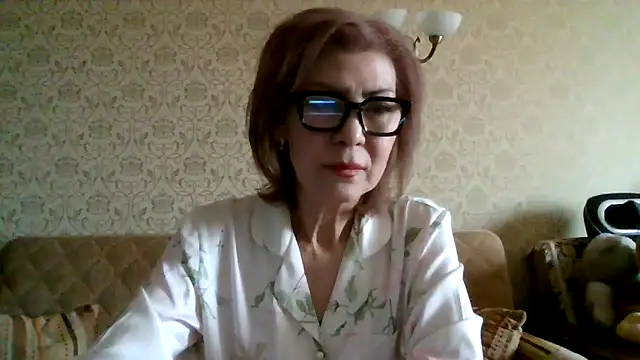 Elegant00Lady online show from 02-11-26, 05:34