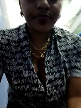 anaesca online show from 03-08-25, 04:01