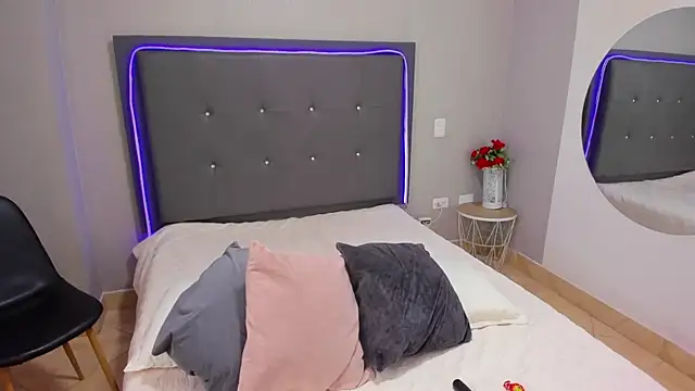 emma lye online show from 02-11-25, 09:14