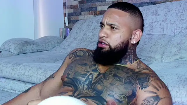 Snapshot of zaiin_diesel chatting on 09-27-25, 12:10 zaiin diesel online show from 09-27-25, 12:10