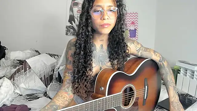 Ama music online show from 02-18-25, 08:58