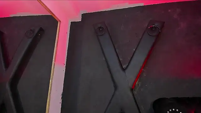 Snapshot of Melany_Luv chatting on 02-12-25, 02:03 Melany Luv online show from 02-12-25, 02:03