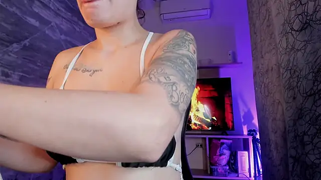 Melany Luv online show from 03-27-26, 10:20