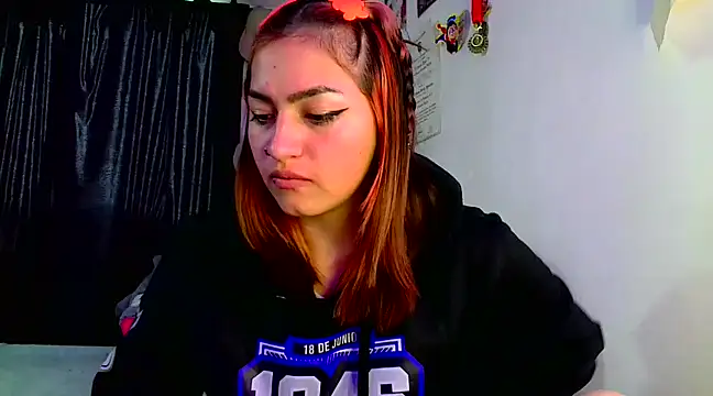 lucycherry   online show from 03-18-25, 12:14