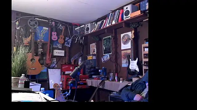 itsjameswebbscope online show from 03-05-25, 01:28