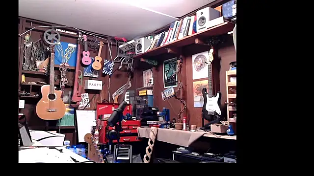 itsjameswebbscope online show from 03-05-25, 10:43