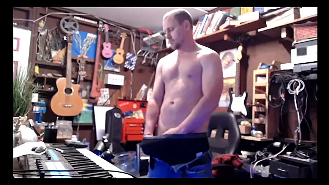 itsjameswebbscope online show from 03-18-25, 08:04