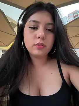 Snapshot of Maii_chan chatting on 02-23-25, 11:04 Maii chan online show from 02-23-25, 11:04