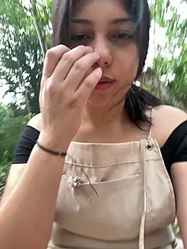 Snapshot of Maii_chan chatting on 03-14-25, 09:00 Maii chan online show from 03-14-25, 09:00