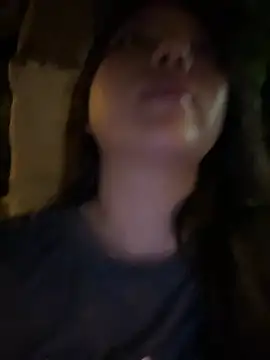 Snapshot of Maii_chan chatting on 03-23-25, 07:42 Maii chan online show from 03-23-25, 07:42