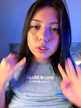 Snapshot of Maii_chan chatting on 10-10-25, 06:01 Maii chan online show from 10-10-25, 06:01