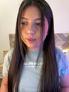 Snapshot of Maii_chan chatting on 11-13-25, 07:51 Maii chan online show from 11-13-25, 07:51