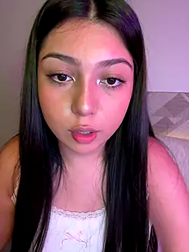 Snapshot of Maii_chan chatting on 11-14-25, 05:28 Maii chan online show from 11-14-25, 05:28