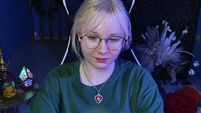 Snapshot of NancyMartinez chatting on 02-15-25, 07:28 NancyMartinez online show from 02-15-25, 07:28