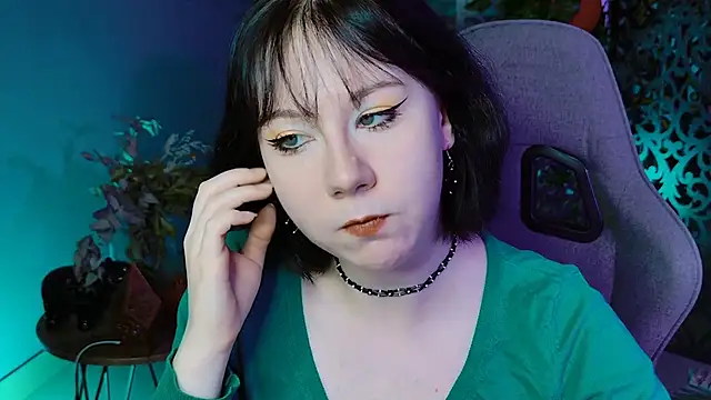 Snapshot of NancyMartinez chatting on 10-09-25, 05:05 NancyMartinez online show from 10-09-25, 05:05