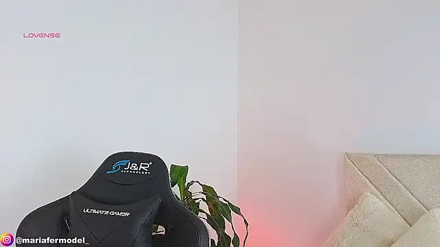 Mariafer05 online show from 01-01-25, 01:05