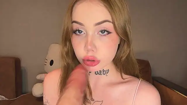 hanna cry baby online show from 10-23-25, 03:33