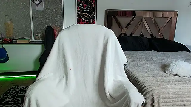 Damon  333 online show from 09-19-25, 07:03