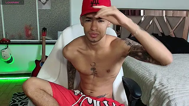 Damon  333 online show from 11-15-25, 05:20