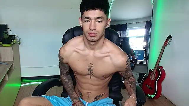 Damon  333 online show from 11-18-25, 06:12