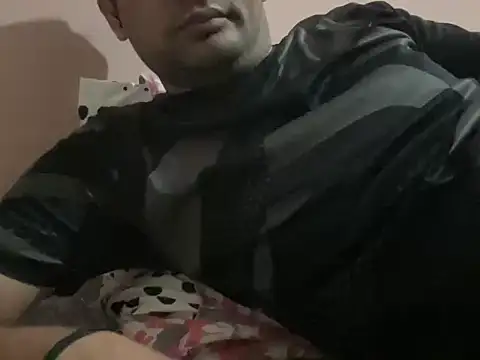 Snapshot of NiceBoy9099 chatting on 02-26-26, 05:56 NiceBoy9099 online show from 02-26-26, 05:56