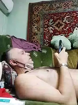 Pineapple04 online show from 02-20-25, 08:58