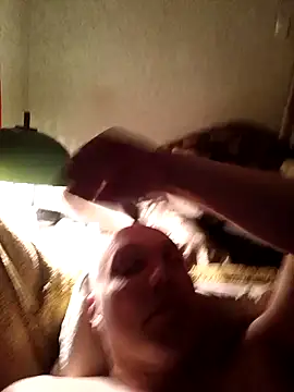 Pineapple04 online show from 03-31-26, 09:48