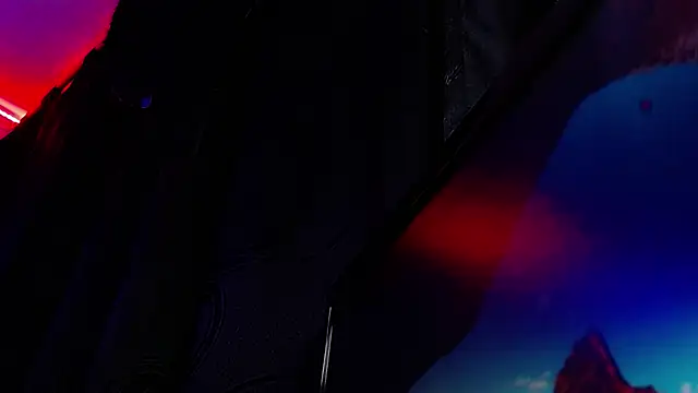 Snapshot of Rousrossell_4 chatting on 12-23-24, 02:13 Rousrossell 4 online show from 12-23-24, 02:13