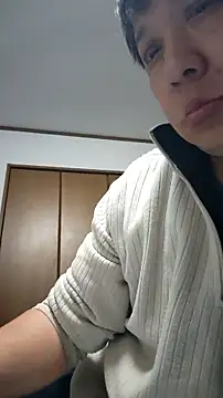 Snapshot of 07YUKIO chatting on 01-18-26, 08:51 07YUKIO online show from 01-18-26, 08:51