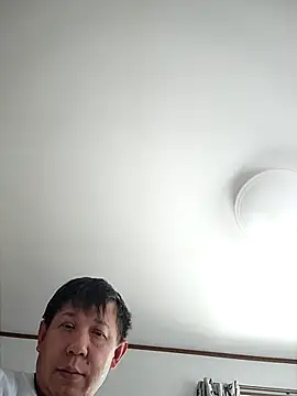 Snapshot of 07YUKIO chatting on 04-19-26, 01:38 07YUKIO online show from 04-19-26, 01:38