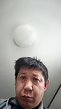 Snapshot of 07YUKIO chatting on 05-06-26, 02:19 07YUKIO online show from 05-06-26, 02:19