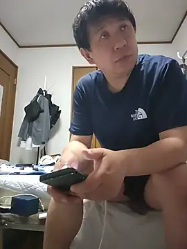 Snapshot of 07YUKIO chatting on 07-13-26, 03:04 07YUKIO online show from 07-13-26, 03:04