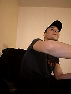 Snapshot of kx93 chatting on 01-17-25, 08:44 kx93 online show from 01-17-25, 08:44