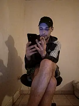 Snapshot of kx93 chatting on 02-09-25, 03:32 kx93 online show from 02-09-25, 03:32