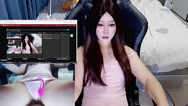 Snapshot of Angelababy001 chatting on 12-07-24, 01:40 Angelababy001 online show from 12-07-24, 01:40