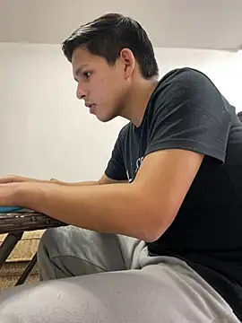 Snapshot of Dani202017 chatting on 12-17-24, 11:16 Dani202017 online show from 12-17-24, 11:16