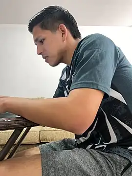 Snapshot of Dani202017 chatting on 01-07-25, 10:19 Dani202017 online show from 01-07-25, 10:19