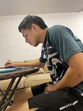 Snapshot of Dani202017 chatting on 03-06-25, 11:20 Dani202017 online show from 03-06-25, 11:20