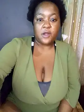 Snapshot of Missmoox24 chatting on 02-06-26, 05:38 Missmoox24 online show from 02-06-26, 05:38