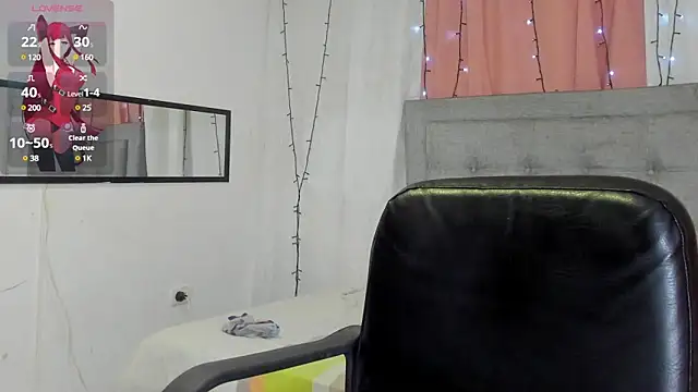 Snapshot of valentina_0_ chatting on 01-12-25, 03:28 valentina 0 online show from 01-12-25, 03:28