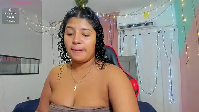 Snapshot of valentina_0_ chatting on 01-31-25, 03:41 valentina 0 online show from 01-31-25, 03:41