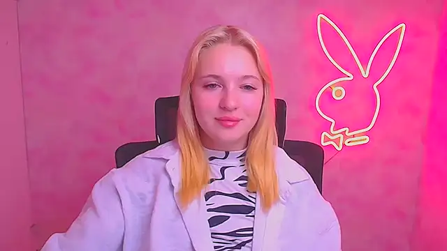 Milka kiss  online show from 09-22-25, 05:42