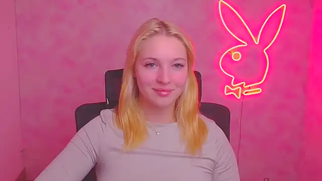 Milka kiss  online show from 10-08-25, 05:49