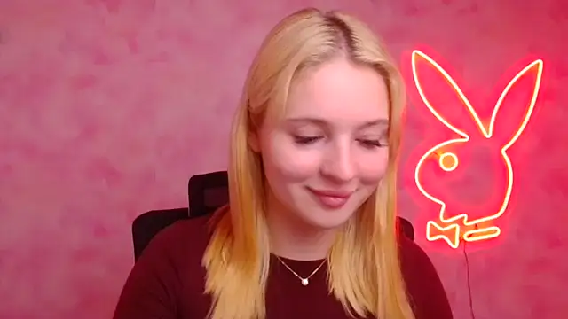 Milka kiss  online show from 10-21-25, 12:28