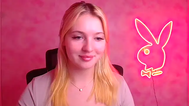 Milka kiss  online show from 11-20-25, 12:16